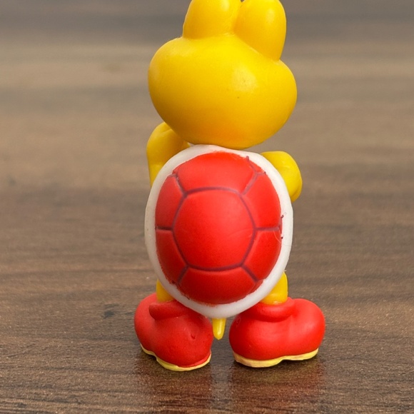 NINTENDO World Of Nintendo Red Shell Yellow KOOPA TROOPA Toy Figure Cake Topper - Picture 5 of 8
